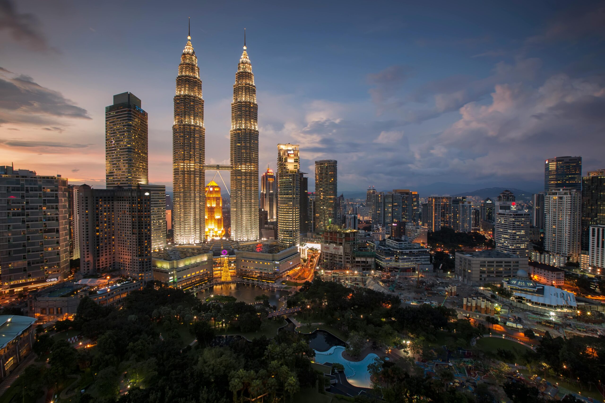 Top 10 Must-Visit Places in Malaysia